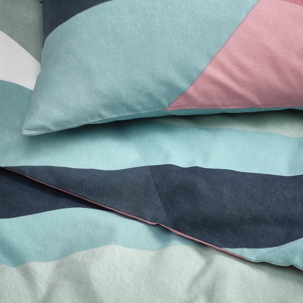 SVALSTJÄRTAR Duvet cover and 2 pillowcases, multicolour, 240x220/50x80 cm