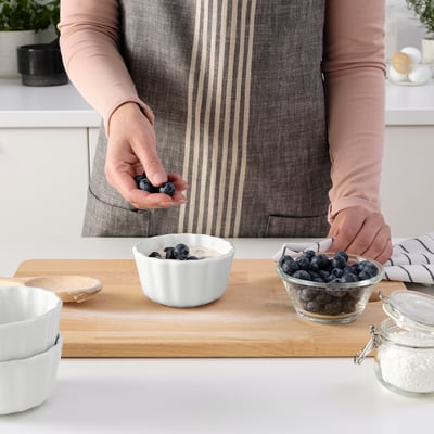 VARDAGEN Pie dish, off-white, 11 cm