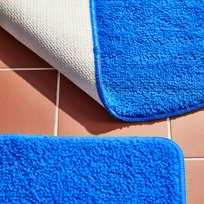 BERGVATTNET Bath mat, blue, 60x60 cm