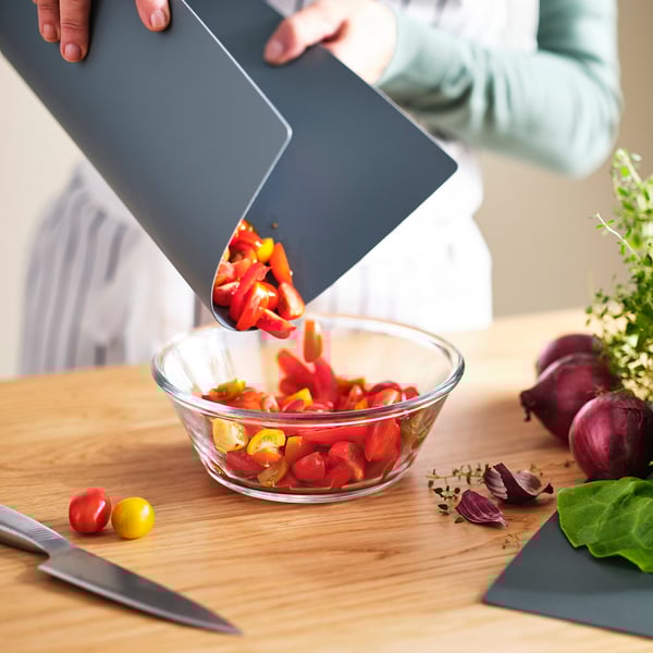 FINFÖRDELA Flexible cutting board