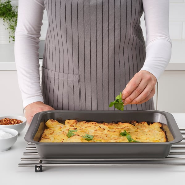 HEMMABAK Roasting pan, gray, 36x27 cm