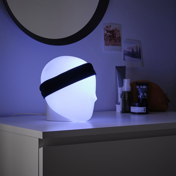 ISKÄRNA LED table lamp, multicolor