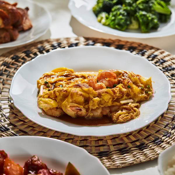 SVENSKMÅLLA Plate, white, 24 cm