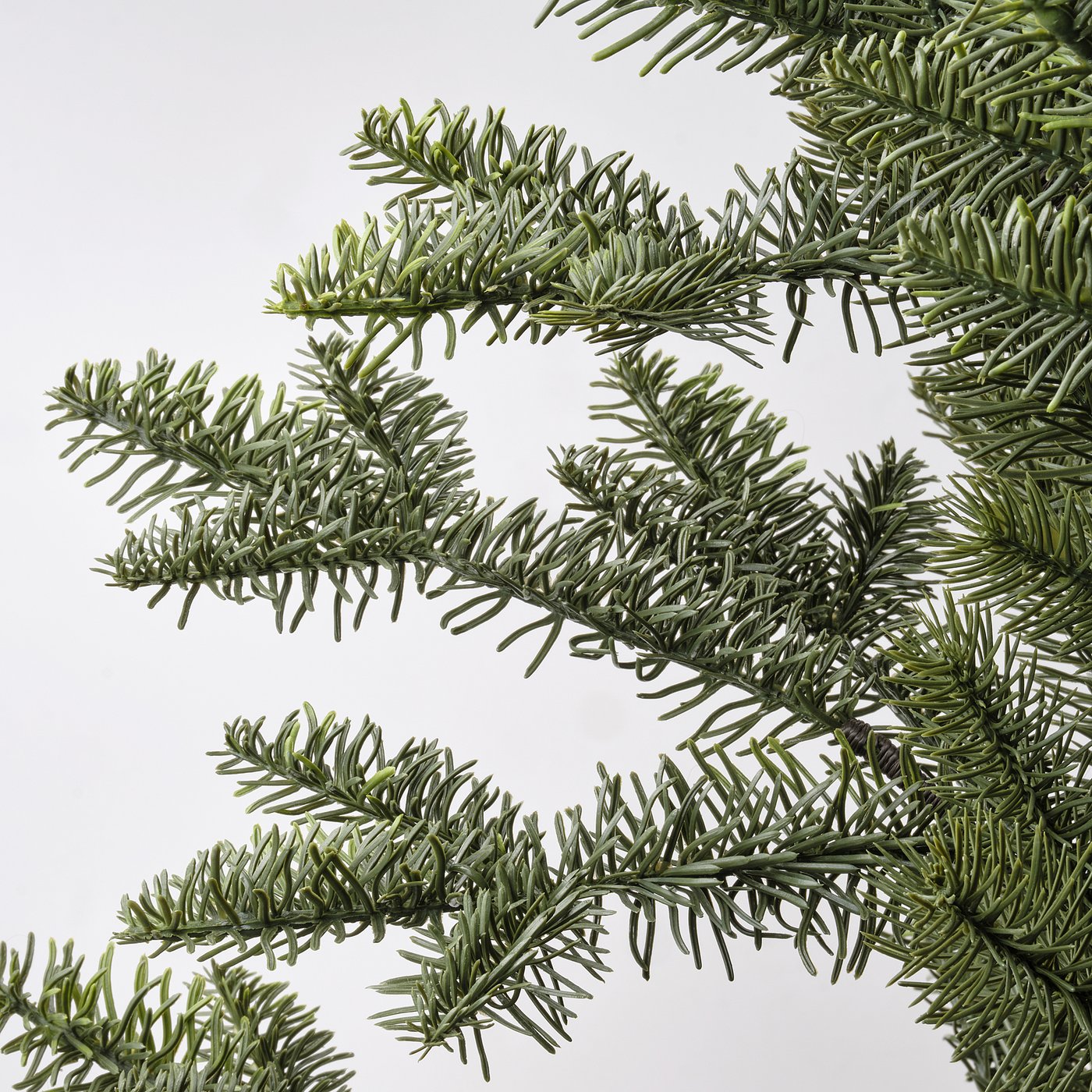 IKEA Vinterfint Artificial Christmas Tree - 170cm / 5.6 Feet - Green - NEW 905.240.75