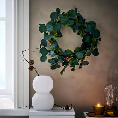 VINTERFINT Artificial wreath, indoor/outdoor eucalyptus, 45 cm