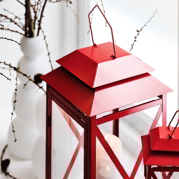 VINTERFINT Lantern f/tealight, indoor/outdoor, bright red, 22 cm