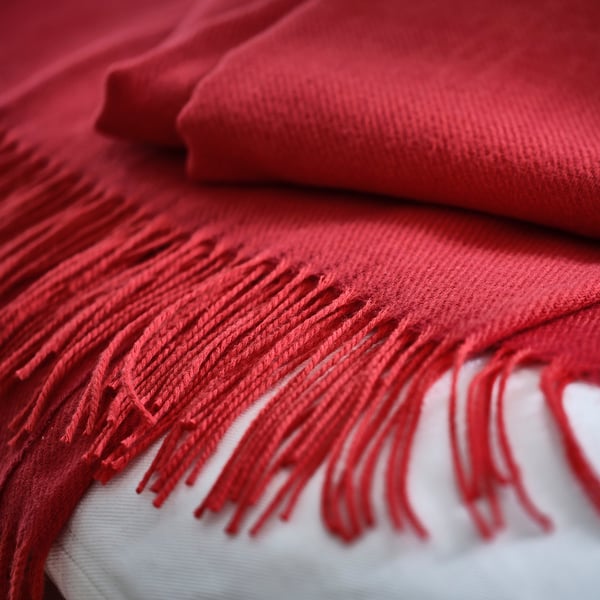 VINTERFINT Throw, red, 120x160 cm