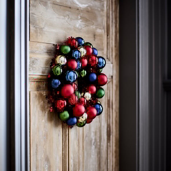 VINTERFINT Wreath, bauble red/green, 38 cm