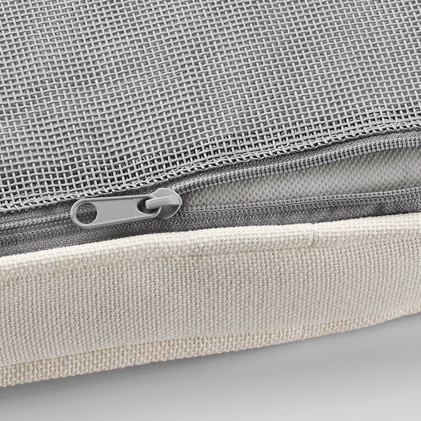 JÄRPÖN/DUVHOLMEN イェルポーン/デューヴホルメン シート