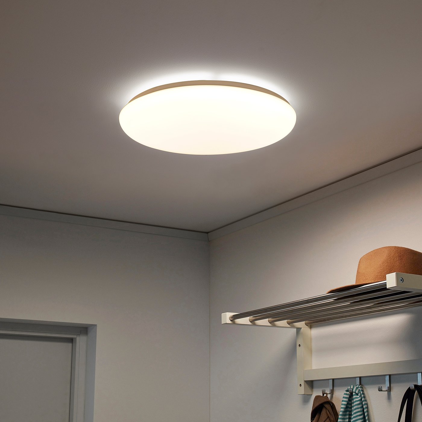 ESKADER エスカデル LEDシーリングランプ リモコン付き - IKEA