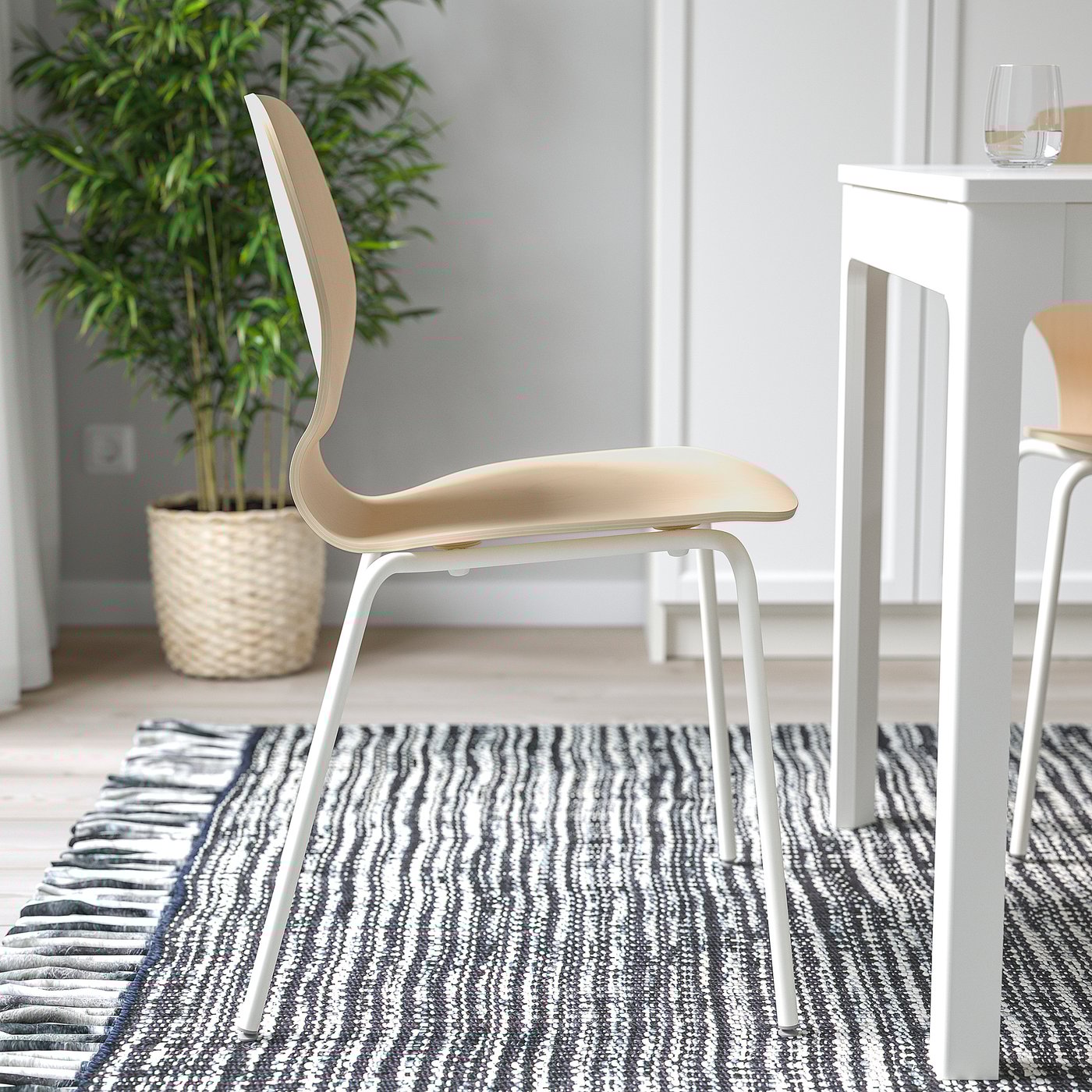 SIGTRYGG スィグトリッグ チェア, バーチ/セファスト ホワイト - IKEA