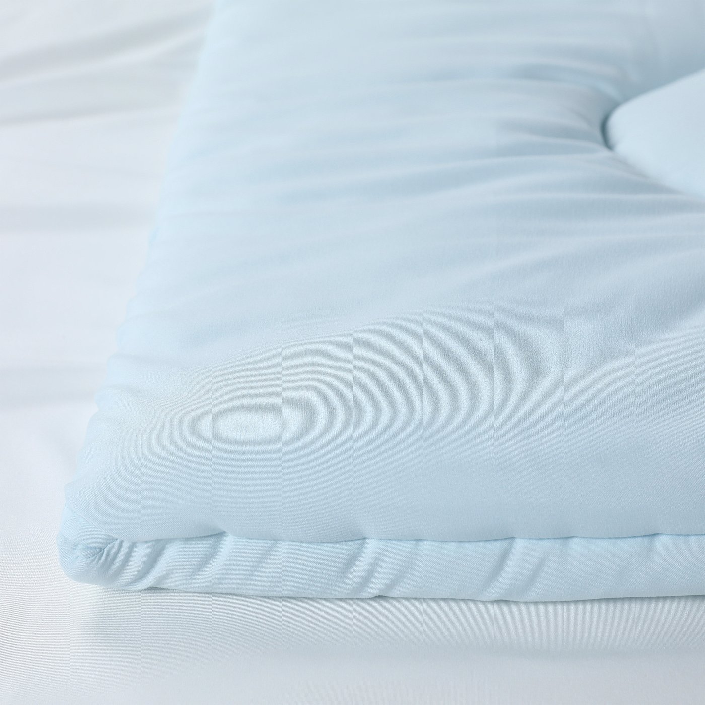 BRUKSVARA ブルクスヴァーラ 掛け布団 厚手, ライトブルー, 150x200 cm