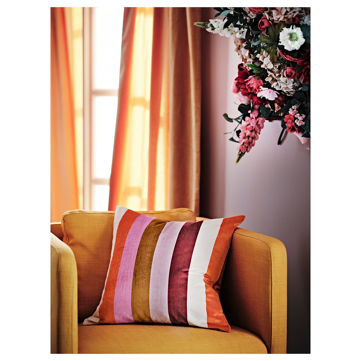 VATTENVÄN ヴァッテンヴェン クッションカバー, ピンク/ストライプ