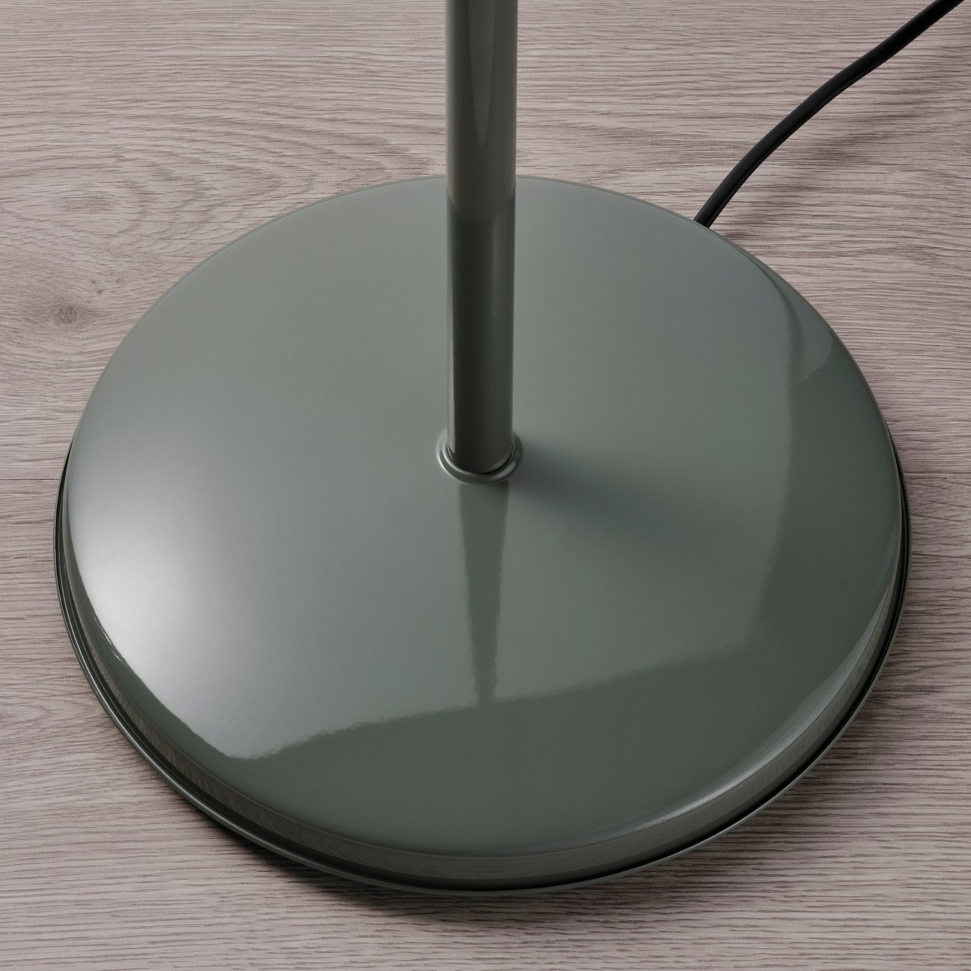 【新品⭐️】イケア ロードフリーク フロアランプ フロアスタンド グレーグリーン Amazon | IKEA イケア フロア 読書 ランプ グレーグリーン
