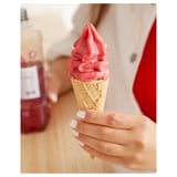  Strawberry fruit soft ice