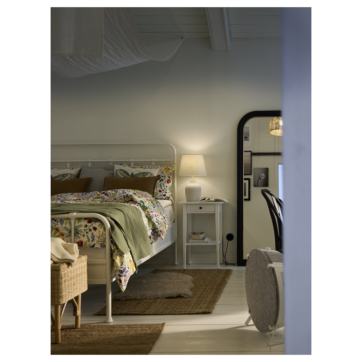 【新品未使用】 IKEA BLIDVÄDER  テーブルランプ ベージュ BLIDVÄDER ブリドヴェーデル テーブルランプ, オフホワイト セラミック