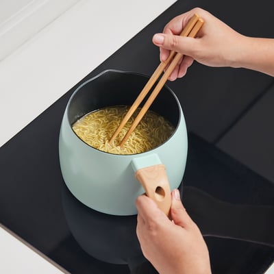 MANGOFISK マンゴフィスク 片手鍋 ふた付き, こびりつき防止加工/グリーン, 2.3 l