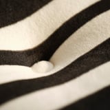 SANDLÖPARE غطاء مقعد أطفال, أسود أبيض/نقش حمار الوحش, 38 سم