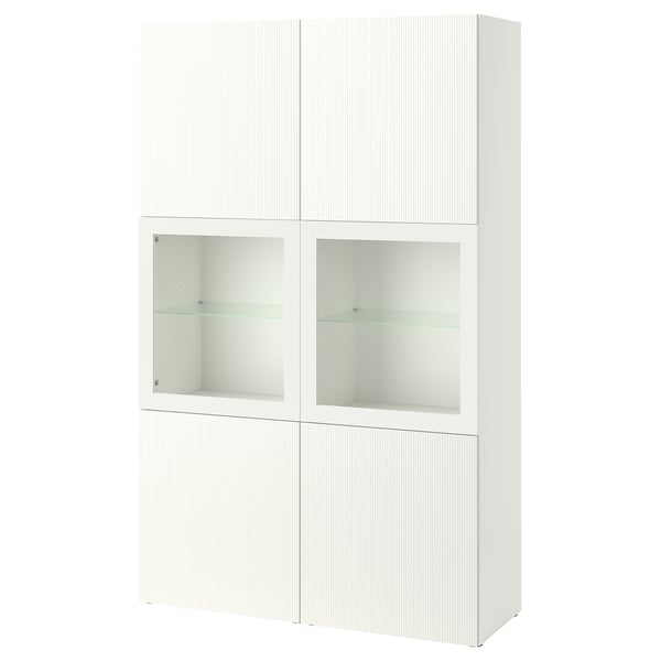 Biała szafka BESTÅ, wysoka z 2 szklanymi drzwiami do ekspozycji, 2 solidnych drzwi. Pionowe rowki, nowoczesny minimalistyczny design.