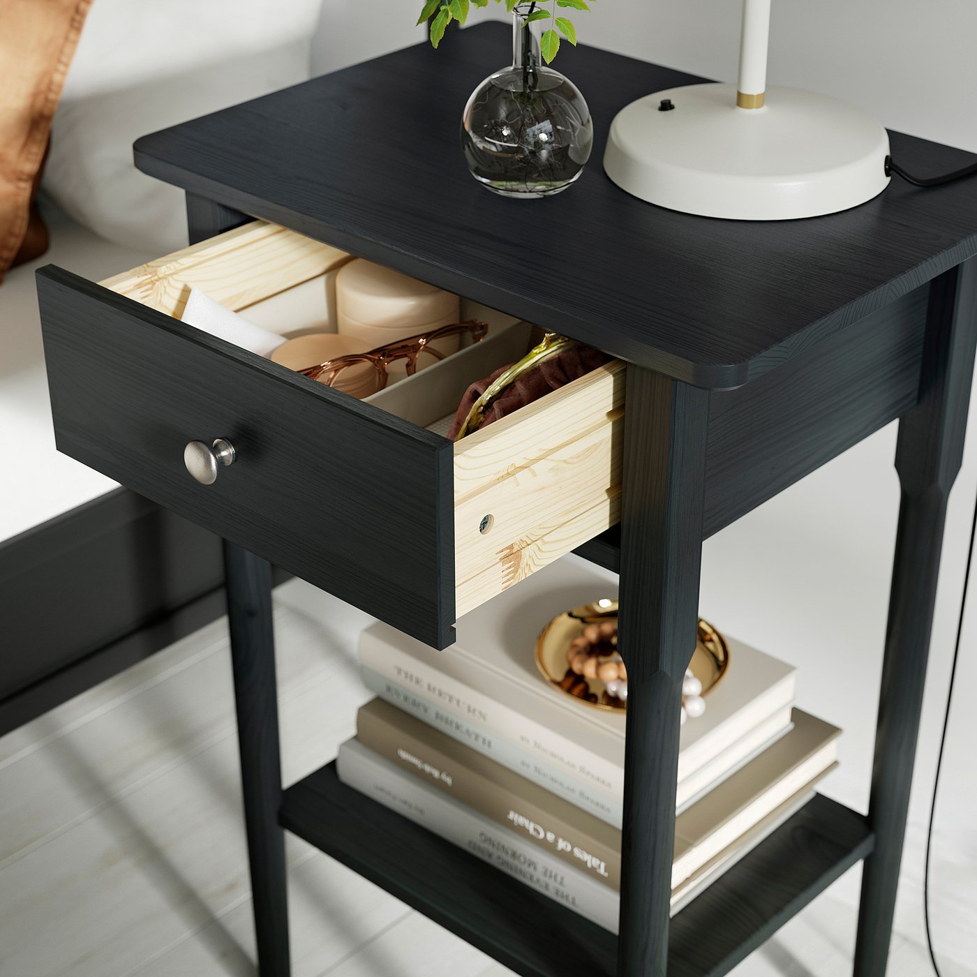 Приліжковий столик IKEA BLÄSTÅSEN, чорний, 50 × 37 × 76 см — фото 3