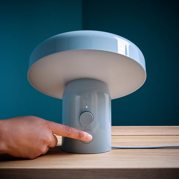 BLOMPRAKT Lampa z głośnikiem bluetooth, jasnoniebieski