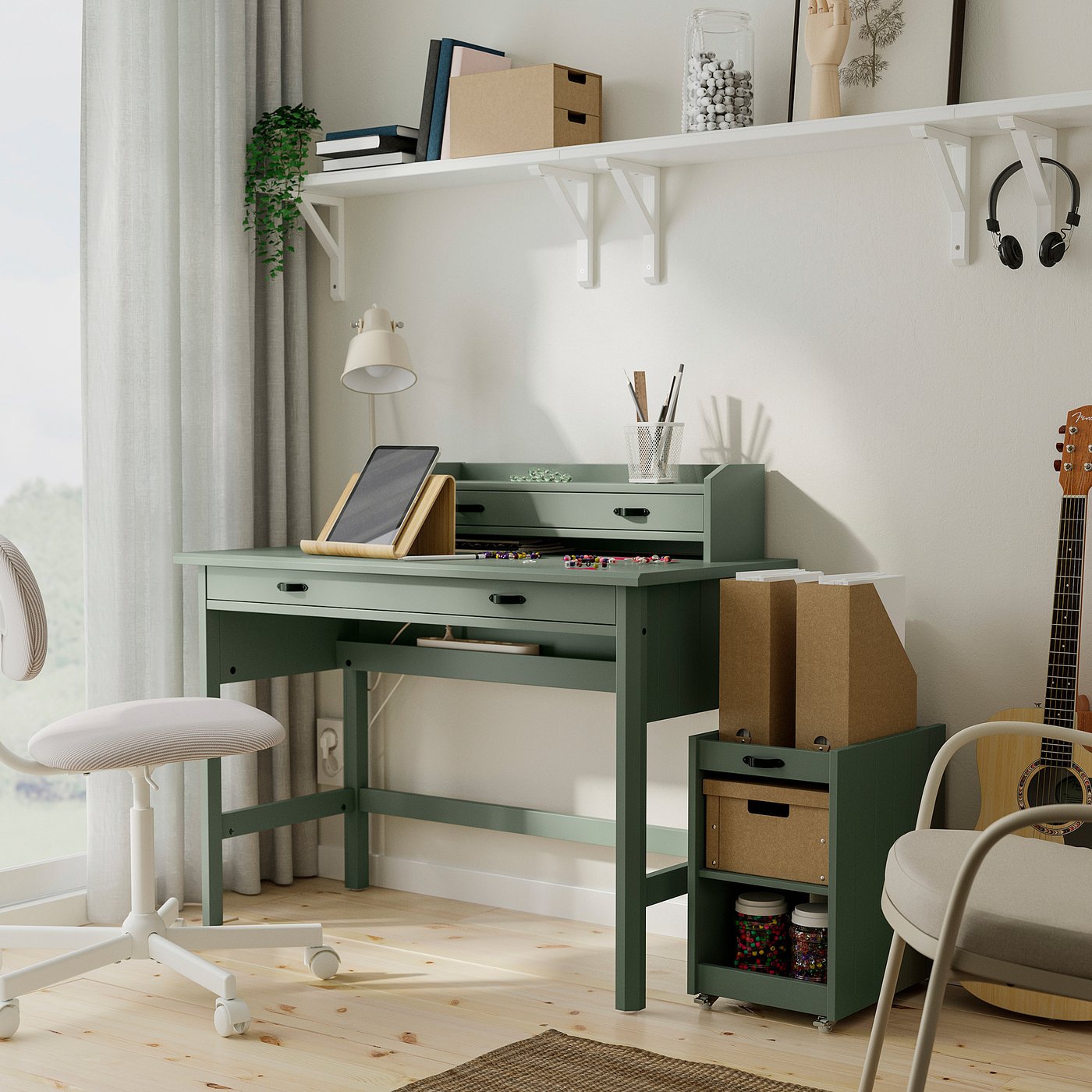 Письмовий стіл IKEA BRYTNING, зелений, 110 × 53 × 75 см — фото 6