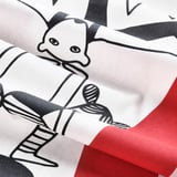 Poszwa na kołdrę z nadrukiem cyrku z kreskówek, biała tkanina. Miękki, kapryśny design, starannie zwijany.