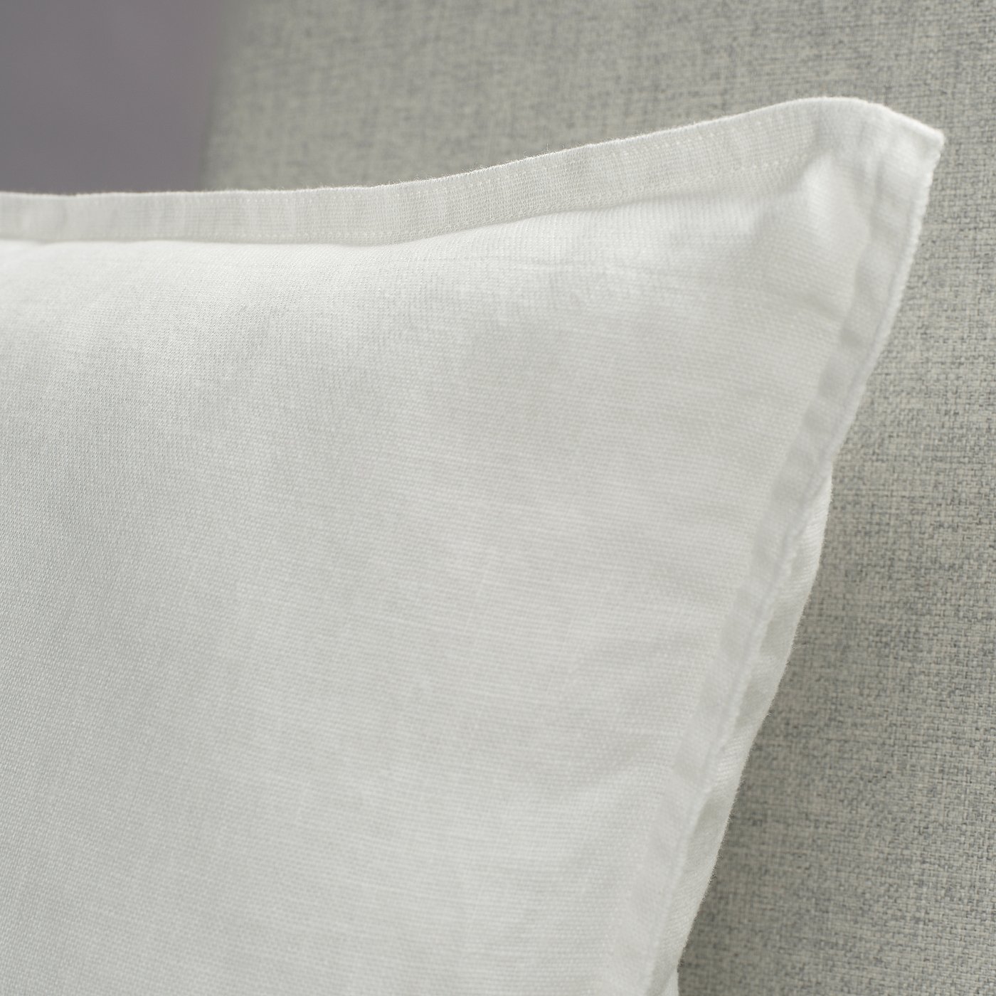 Чохол на подушку IKEA DYTÅG, білий, 65 × 65 см — фото 4