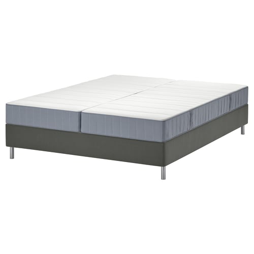 Komplet pościeli LYNGÖR z szarą podstawą i białym materacem, nowoczesny prostokątny design.