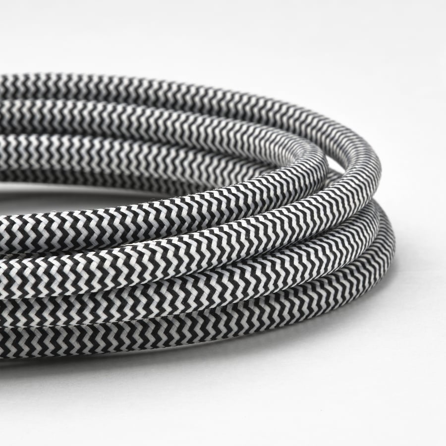 RUNDHULT USB-C-otsikutega kaabel, must/valge, 1.5 m/100 W