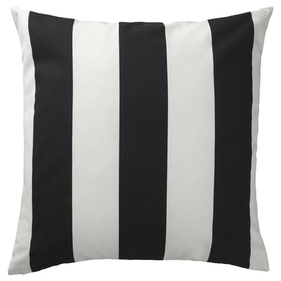 Poduszka w czarno-białe paski, kwadratowy kształt, nowoczesny design, mieszanka bawełny.