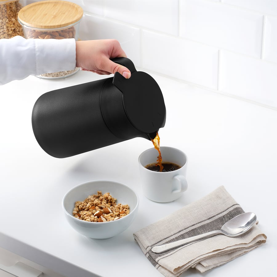 UNDERLÄTTA termoss  22 cm melnā krāsā, 1,2l
