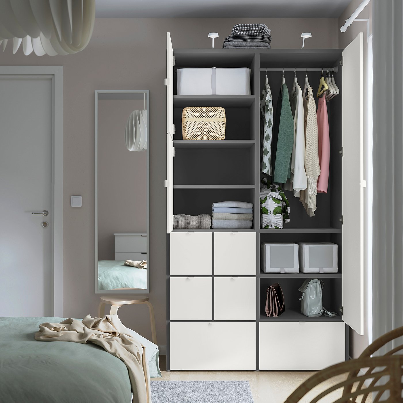 Шафа IKEA VISTHUS, сірий / білий, 122 × 59 × 216 см — фото 3