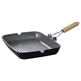 Square black grill pan with wooden handle. Textured, non-stick surface. Ideal for cooking with distinct grill marks.