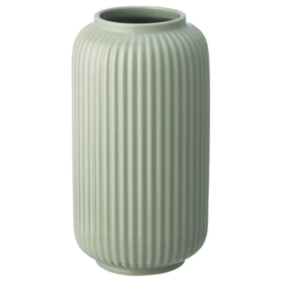 A STILREN vase in light green with a ribbed design, crafted from stoneware.