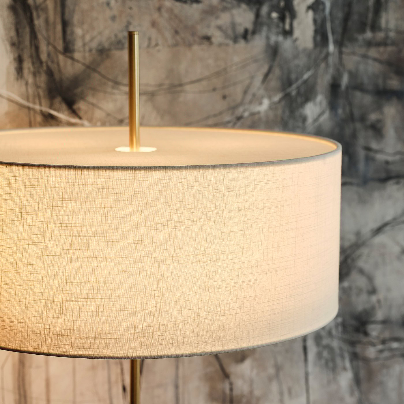 STOCKHOLM 2025 ストックホルム 2025 フロアランプ STOCKHOLM 2025 floor lamp, white textile/brass-plated, 159 cm