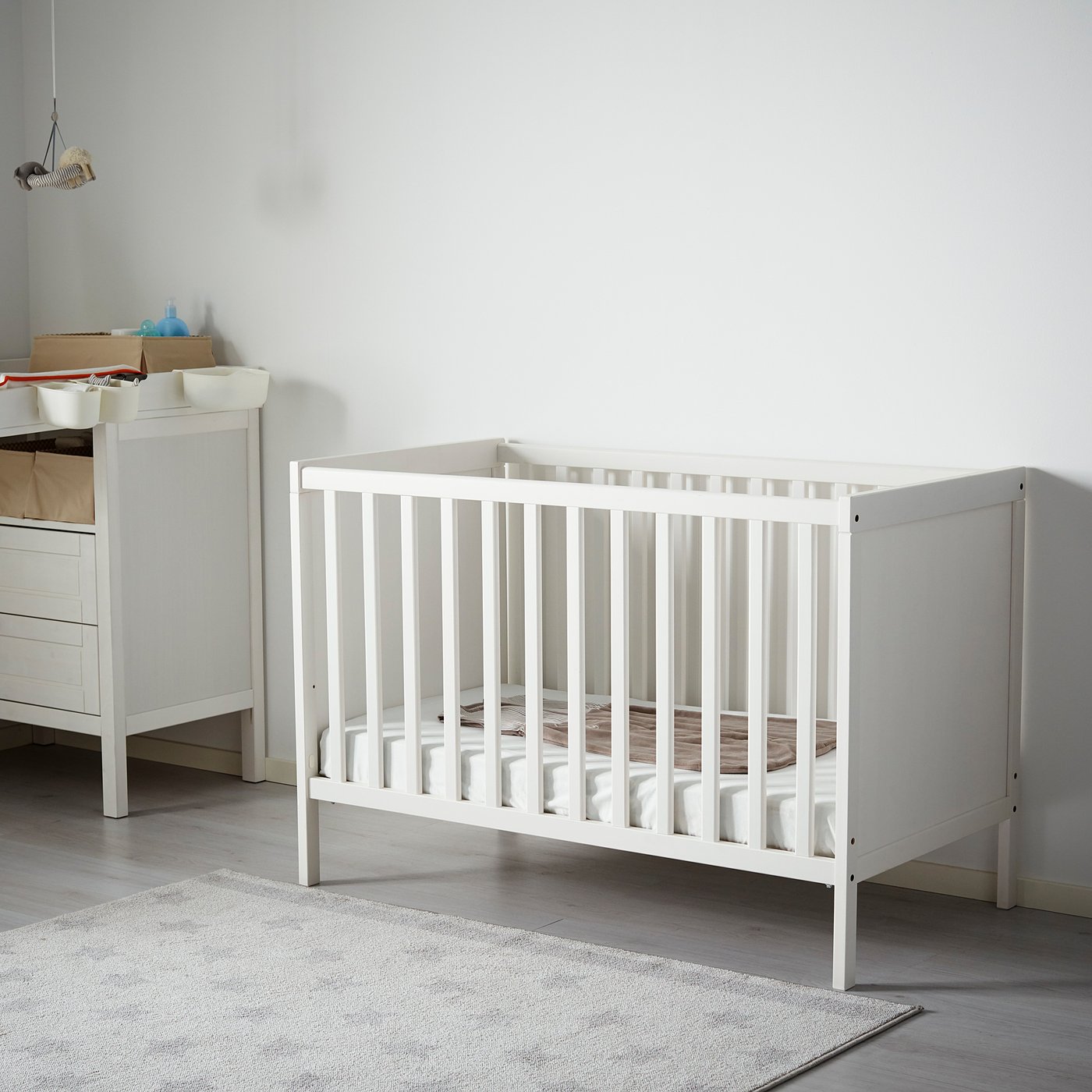 Ikea Hensvik детская кроватка
