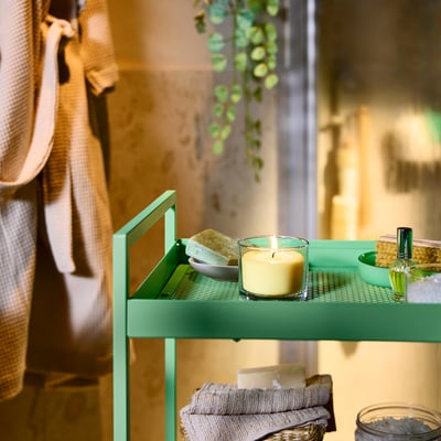 LOTSFÅGEL Vela perfumada em copo, flores de plantas cítricas amarelo claro, 20 h