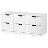 NORDLI cômoda branca, seis gavetas, estilo moderno e limpo.