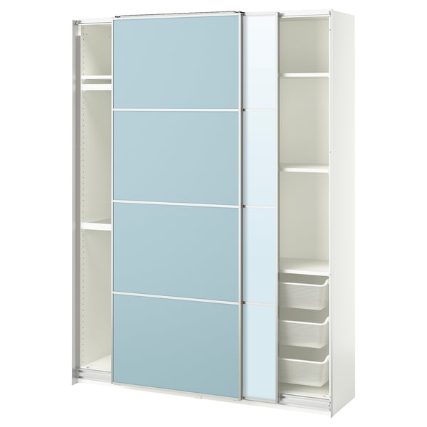 Roupeiro PAX branco com portas de vidro azul, design deslizante, materiais de vidro e metal.