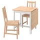 Conjunto de mesa e cadeiras dobráveis de madeira - pinho claro, design simples e com economia de espaço.