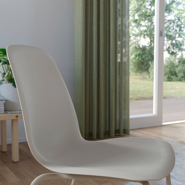 SKÅLSTA Mesa e 4 cadeiras, bege-cinzento claro reto bege-cinzento claro/plástico bege metal tubular/bege-cinzento claro, 140x80 cm