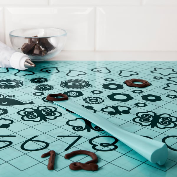 IKEA SOCKERKAKA Base de silicone e faca