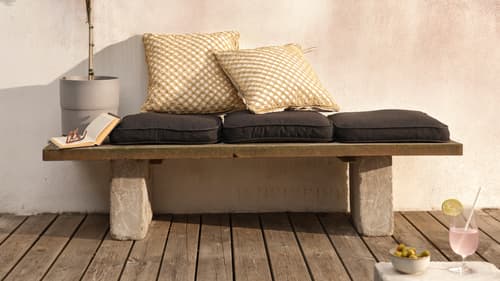 Outdoor cushions