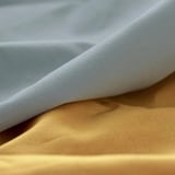 GULDVÄVARE Sábana ajustable para cuna, color mostaza/azul, 70x132 cm