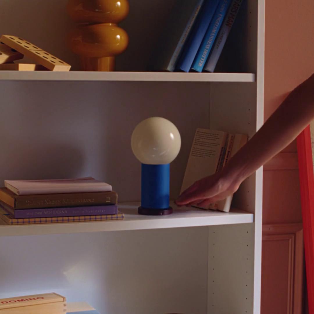 IKEA PS 2026 LEDポータブルランプ, 電池式 調光可能/レッド ライト