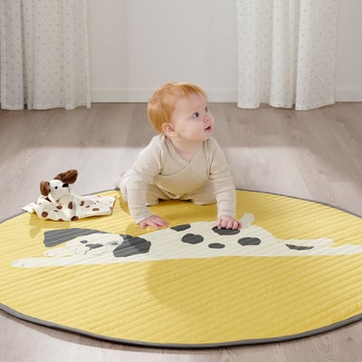 DRÖMSLOTT Quilted blanket, puppy pattern dot pattern/yellow white, 105 cm