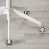 FJÄLLBERGET Conference chair with castors, white stained oak veneer/Gunnared beige