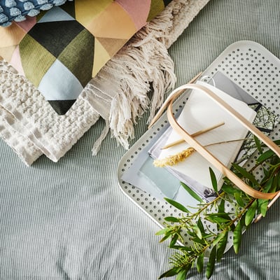 GRÖNFISK Tray with handle, bamboo/white, 46x30 cm