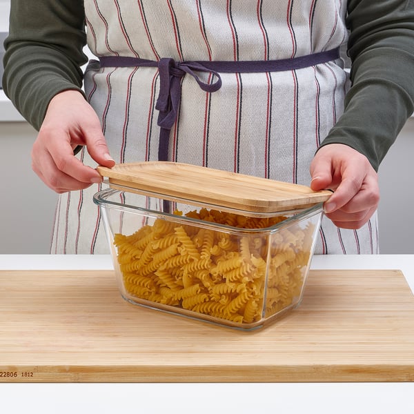 Glass container with dividers and bamboo lid